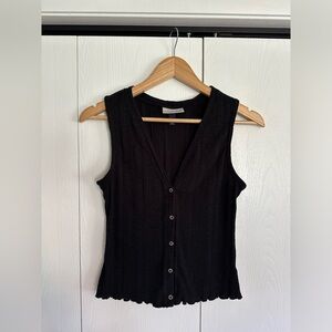 NWOT Black Sleeveless Button-Up Top